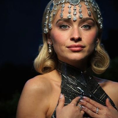 Sabrina Carpenter ganha ordem de restrição de 5 anos após depoimento de seguidor