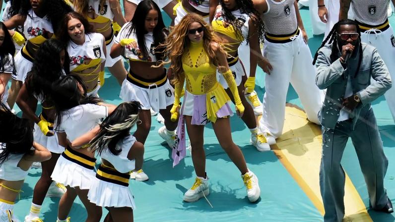 Shakira e Burna Boy animam abertura da Copa do Mundo FIFA 2026 com Dai Dai