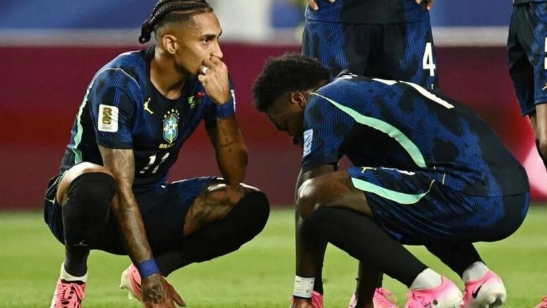 CBF confirma lesão muscular de Raphinha e mantém atacante na Copa