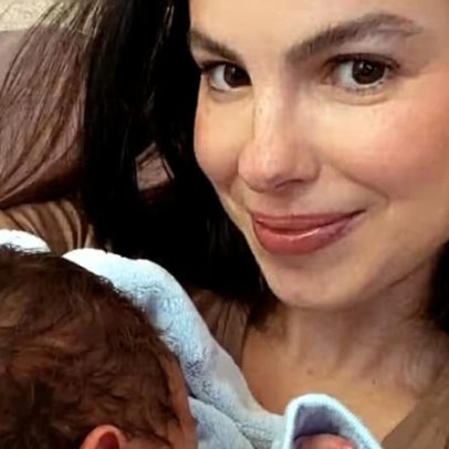 Sthefany Brito celebra 39 anos com filho recém-nascido no colo