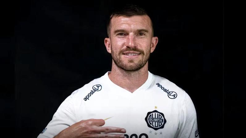 Tim Payne é reforço do Olimpia — Foto: Divulgação