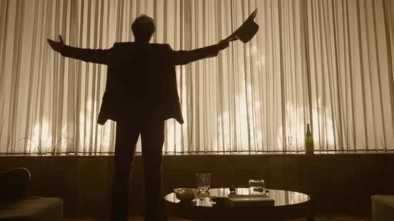 Próximo filme de Tom Cruise tem trailer considerado mais estranho em anos