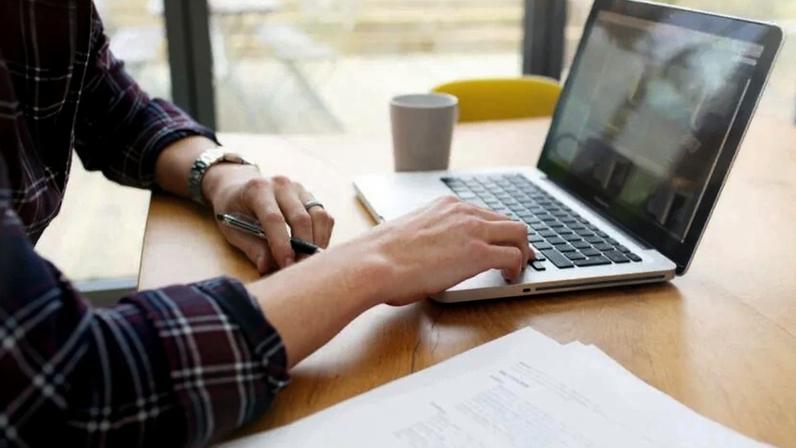 Banco canadense usa software para monitorar a produtividade de funcionários