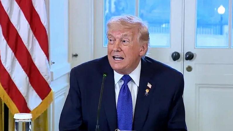 Após novos ataques, Trump afirma que o Irã quer fechar acordo