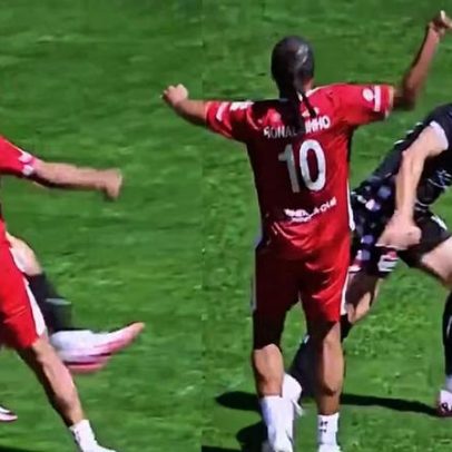 Ronaldinho faz chapéu em Gasly em jogo beneficente da F1 em Mônaco