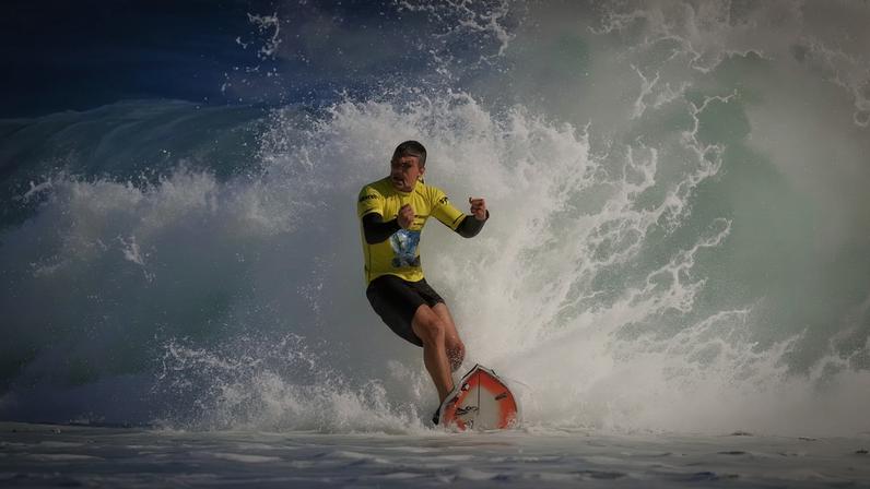 Vitor Ferreira vence o Campeonato Profissional de Surf do Itacoatiara Pro 2026 — Foto: Tony D'Andrea