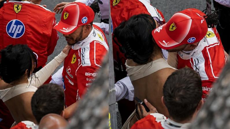 Kim Kardashian e Lewis Hamilton se beijam após pódio do inglês no GP de Mônaco da F1 em 2026 — Foto: Arnold Jerocki/FilmMagic
