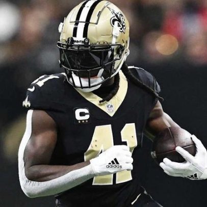 Alvin Kamara comparece às OTAs dos Saints e nega problemas