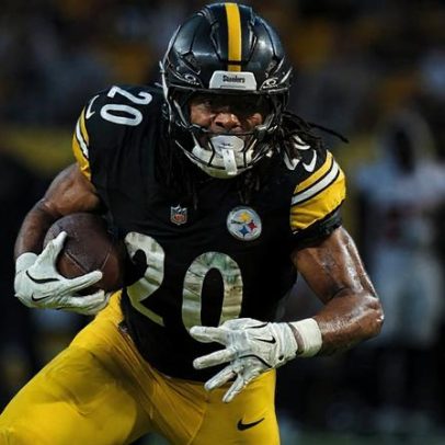 Kaleb Johnson busca provar que não é bust após primeiro ano difícil