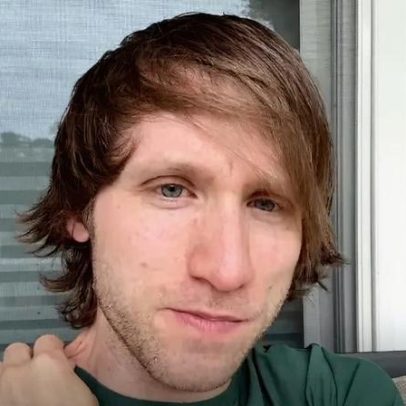 YouTuber Jesse Ridgway não se abala ante reação negativa a aborto