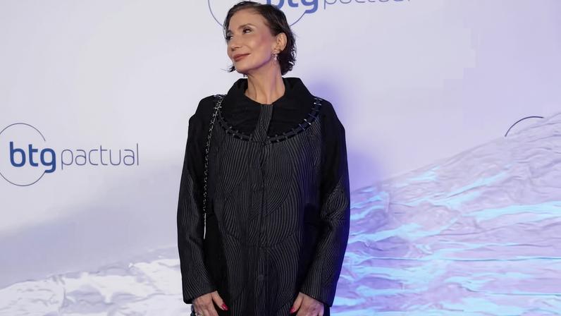 Zizi Possi — Foto: Roberto Filho/BrazilNews