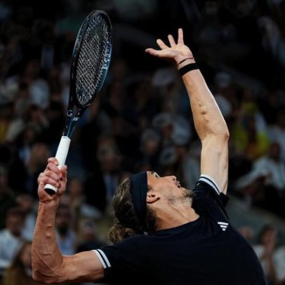 Zverev domina Jodar e avança às semifinais pela quinta vez