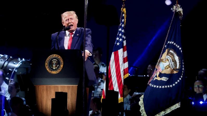 Presidente dos Estados Unidos, Donald Trump, discursa em evento de 250 anos de independência dos EUA, em Washington D.C., em 5 de julho de 2026. — Foto: REUTERS/Jonathan Ernst