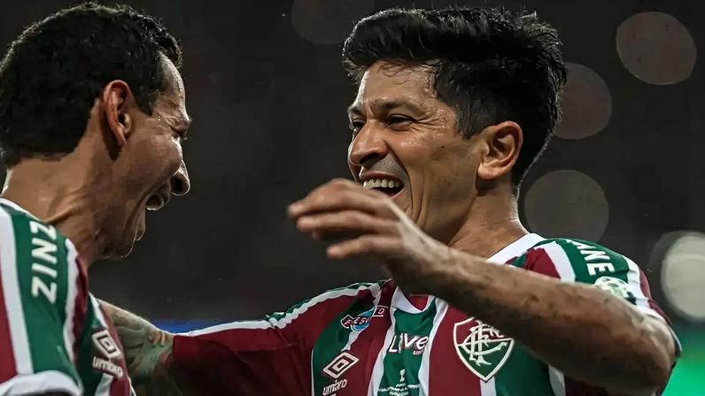Cano e Ganso comemoram gol pelo Fluminense (Foto: Marcelo Gonçalves/Fluminense FC)