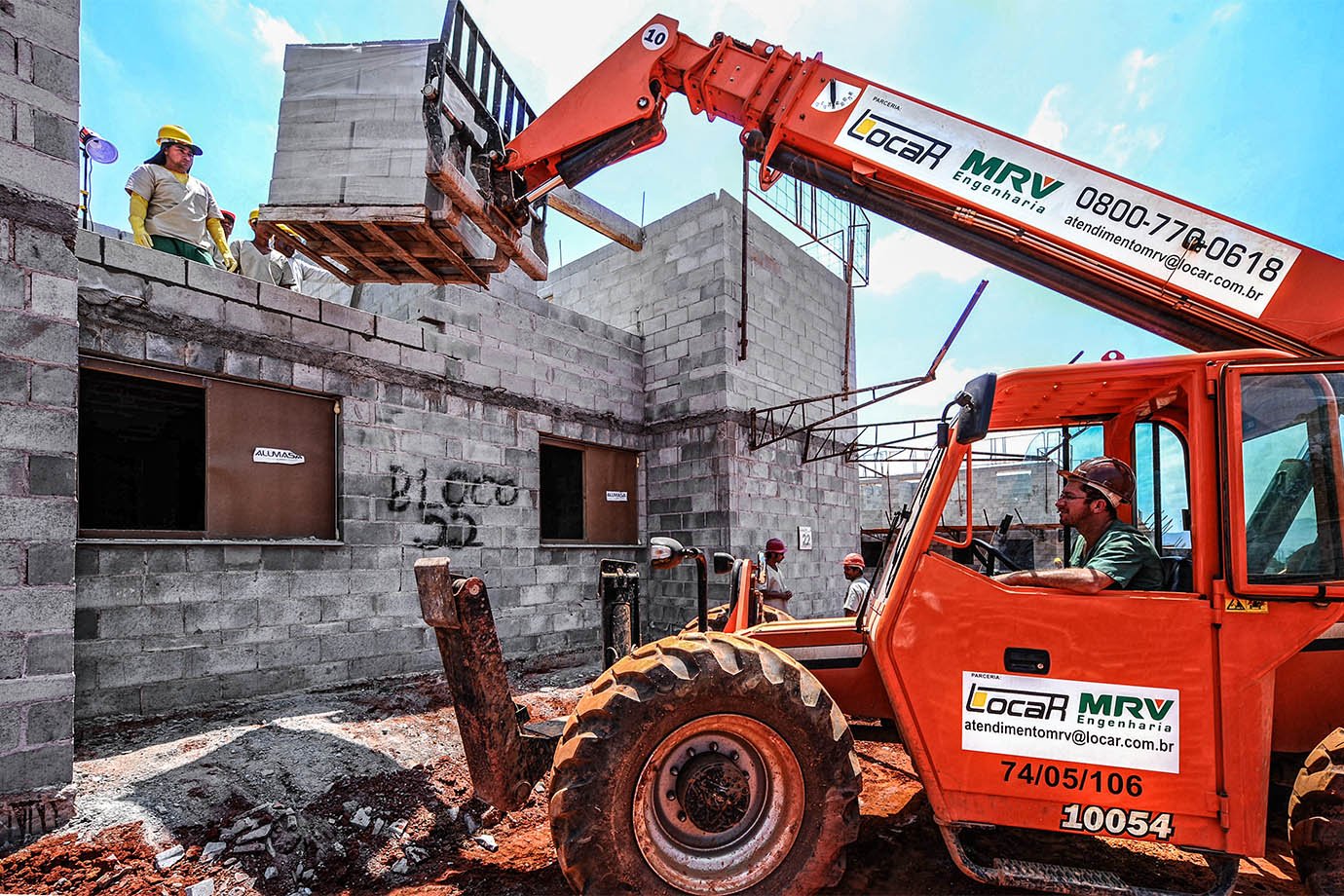 MRV registra geração de caixa de R$ 137 milhões impulsionada pela Resia MRV Incorporação: principal negócio do grupo registrou uma queima de caixa de R$ 54,1 milhões no trimestre (Foto: Germano Lüders /Exame)