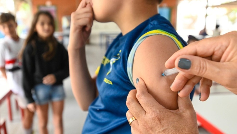 Brasil é novamente listado entre os países com mais crianças sem vacinação Brasil volta para ranking de países com maior número de crianças não vacinadas. (Foto: Rogério Capela/PMC)
