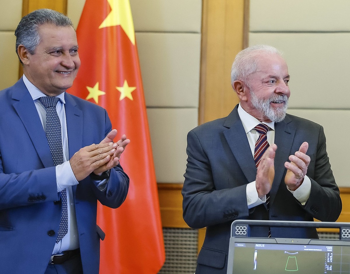 Rui Costa anuncia assinatura de decreto sobre Lei da Reciprocidade hoje Rui Costa e Lula em Pequim (Foto: Ricardo Stuckert / Presidência da República)