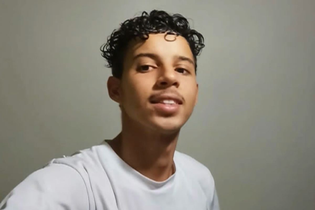 Padrasto é preso após jovem ser envenenado com bolinho de mandioca em SP Lucas da Silva, internado em estado grave após comer um bolinho de mandioca supostamente envenenado (Foto: Reprodução)