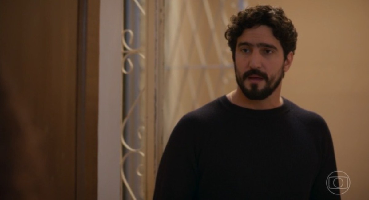 Ivan (Renato Góes) descobre grande traição (Foto: Reprodução/TV Globo)