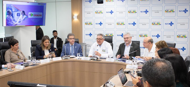 Comitê de Acompanhamento do Agora Tem Especialistas dá início às suas atividades Comitê de Acompanhamento do Agora Tem Especialistas dá início às suas atividades