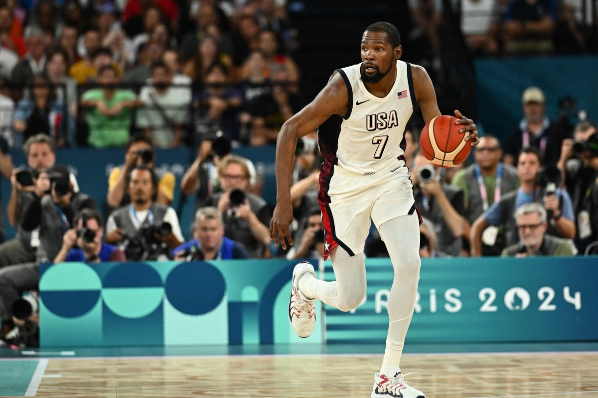 Troca de Kevin Durant redefine os padrões de negociações na NBA Troca de Kevin Durant redefine os padrões de negociações na NBA