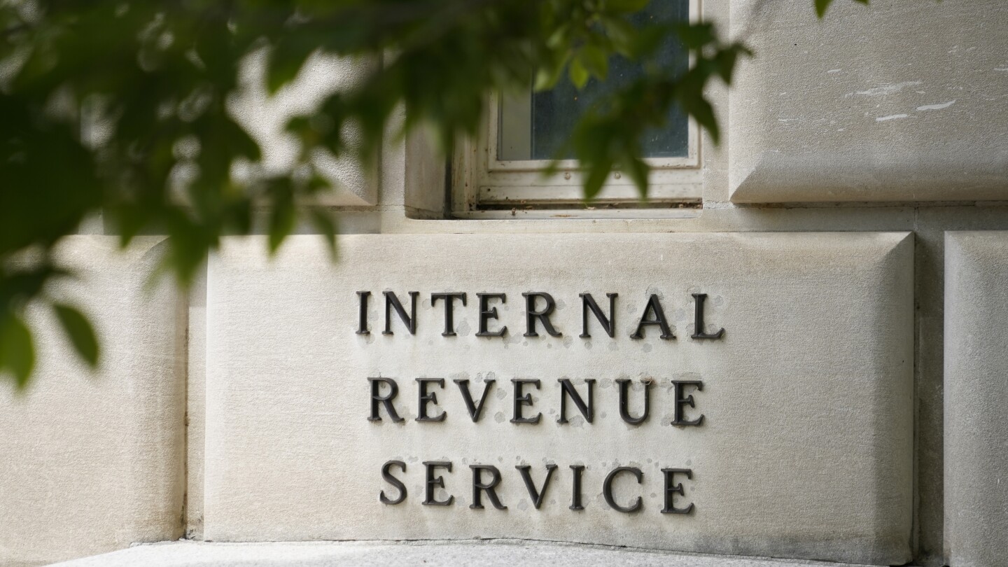 IRS defende que pastores que apoiam candidatos políticos não perdem isenção fiscal