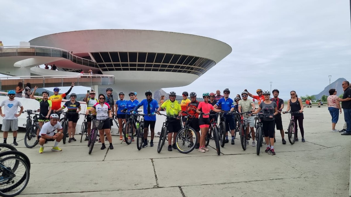 Pedal Cultural oferece passeios guiados e gratuitos em Niterói novamente O MAC fez parte do roteiro de 2024 do Pedal Cultural, projeto que será retomado em Niterói (Foto: Divulgação)