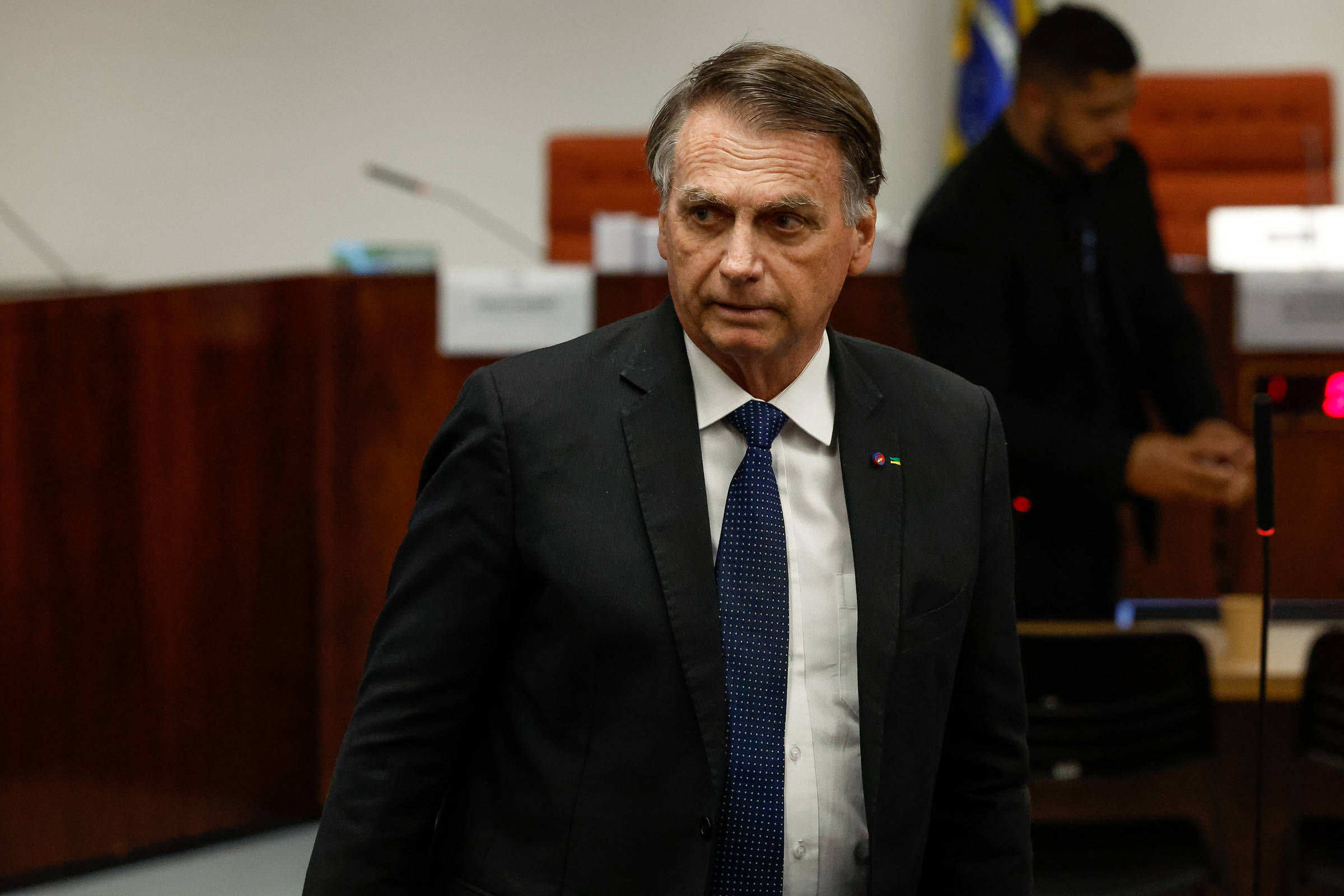 Brasil deve ser exemplo global, afirma leitor sobre condenação de Bolsonaro Jair Bolsonaro é interrogado pelo ministro do STF Alexandre de Moraes no processo sobre a trama golpista (Foto: Pedro Ladeira/Folhapress)