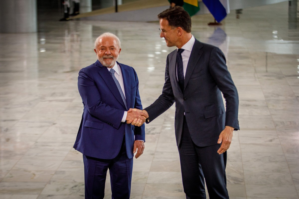 Presidente Lula e Mark Rutte, secretário-geral da Otan e então primeiro-ministro da Holanda (Foto: Brenno Carvalho)