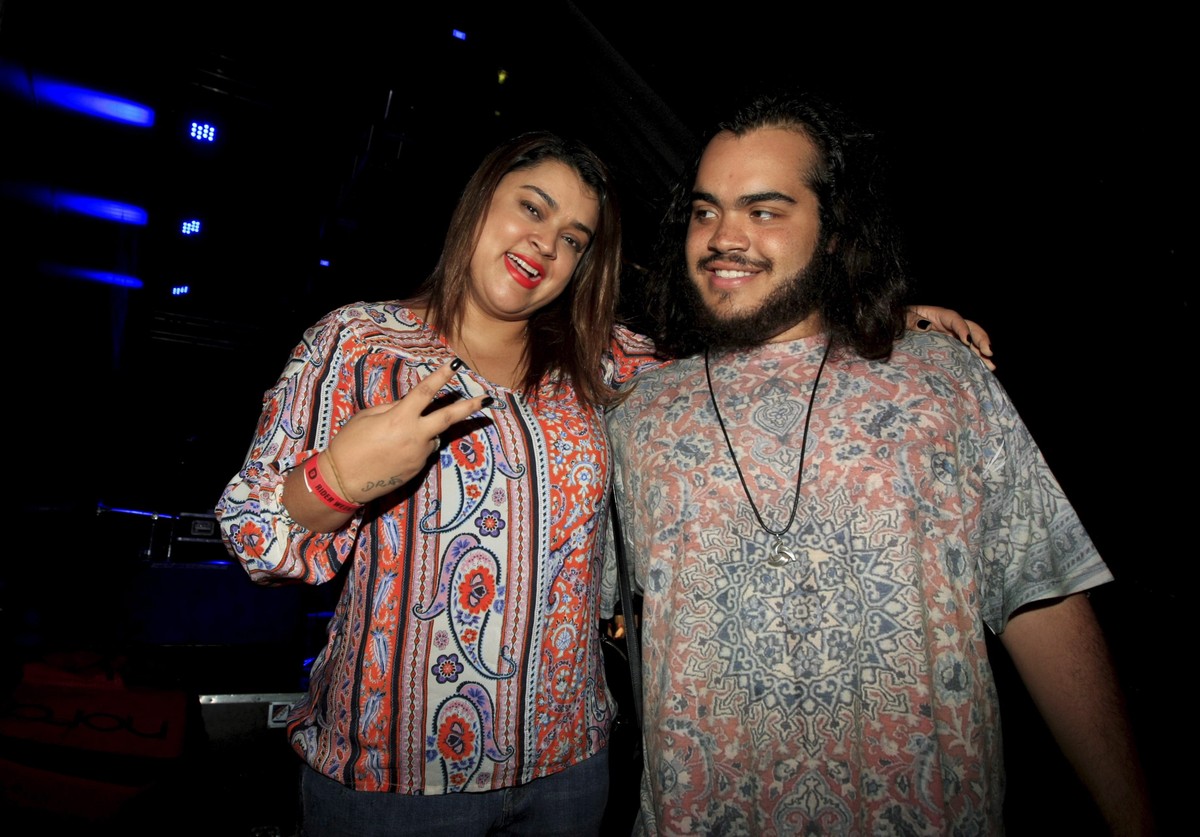 Herança de Preta Gil inclui direitos autorais e bens serão divididos entre herdeiros Preta Gil com o filho Fran Gil, em foto de 2015 (Foto: Marcos Ramos/Agência O Globo)