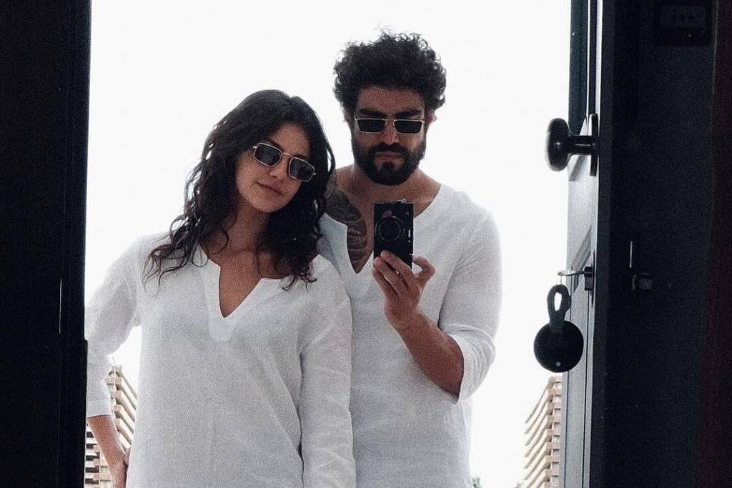 Vitoria Bohn e o namorado, o ator Caio Castro (Foto: @bohnvitoria no Instagram)