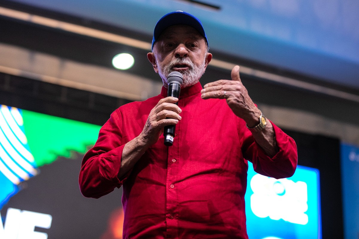 Lula critica Congresso e Bolsonaro enquanto se prepara para 2026 em novo cenário político Presidente Lula participa da Cerimônia de abertura do 60º CONUNE – Congresso da União Nacional dos Estudantes em Goiânia (Foto: Brenno Carvalho / Agência O Globo)
