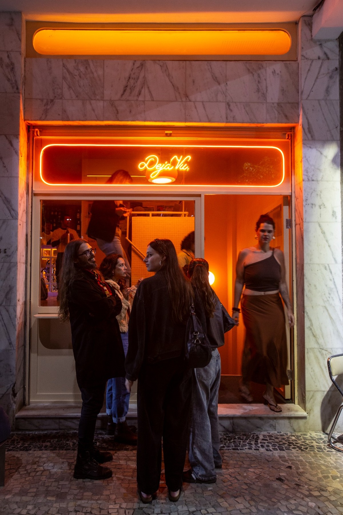 Glória se destaca como novo destino gastronômico no Rio de Janeiro Deja Vu abriu neste mês, com vinhos naturais de garrafa e de bica — Foto: Alexandre Cassiano