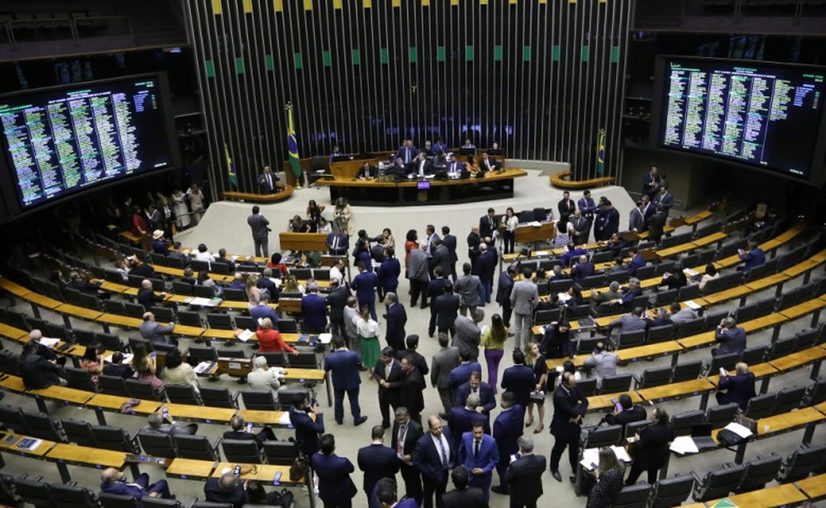 Presidente rejeita 18 novas vagas de deputado e demonstra prudência na decisão Plenário da Câmara dos Deputados — Foto: Kayo Magalhães/Câmara dos Deputados/01/05/2025