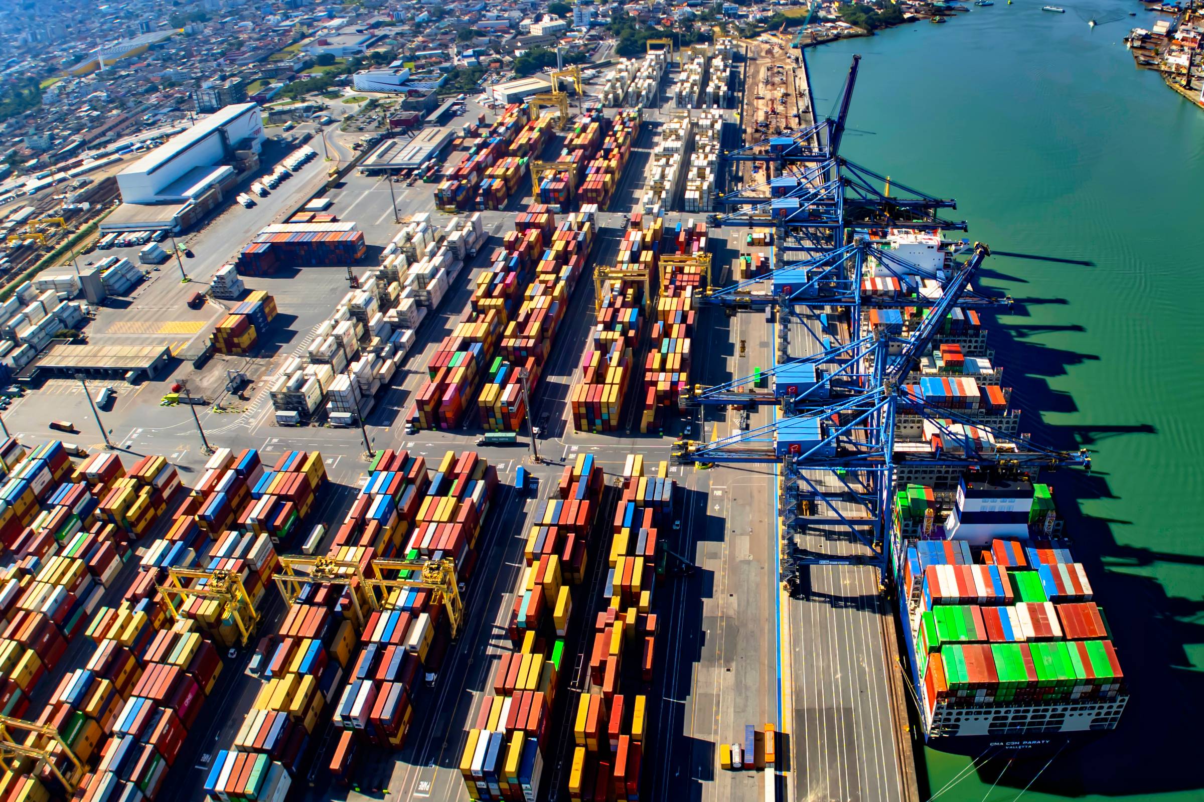 Terminal de contêineres da Portonave, em Navegantes (SC) (Foto: Divulgação/Portonave)