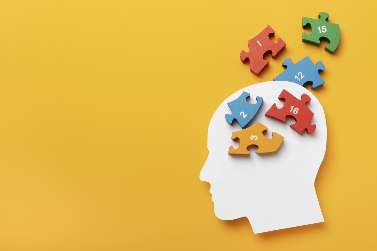 Lembranças se deslocam no cérebro com o tempo, revela novo estudo científico Memórias são como peças de quebra-cabeça — Foto: Freepik